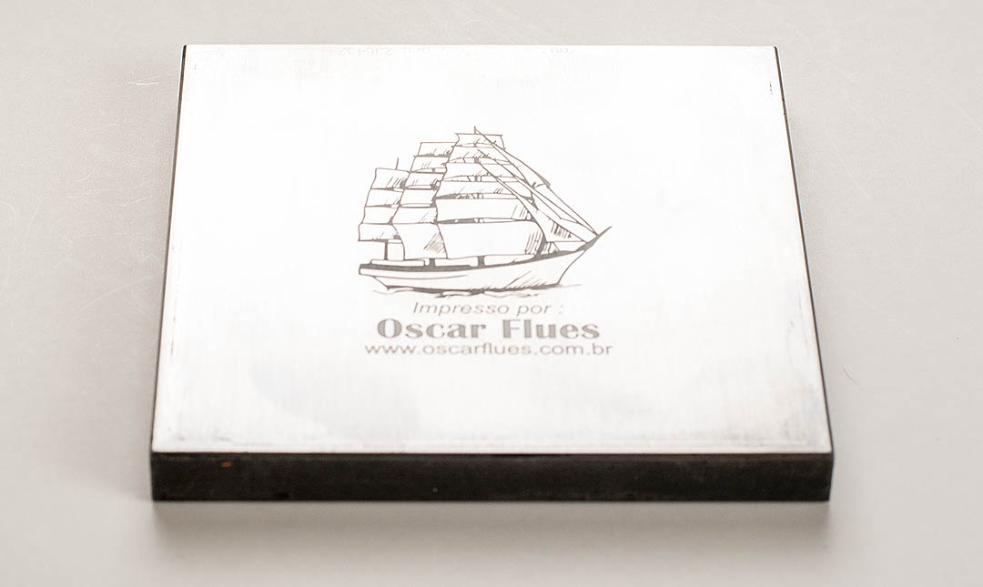 Imagem ilustrativa do Clichê Tampográfico de Aço